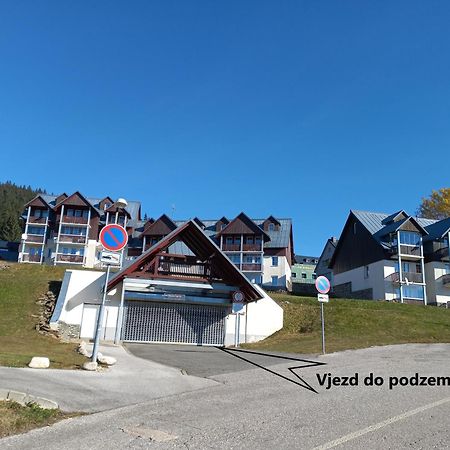 Horní Mísečky - Skvěle dostupné apartmány D u sjezdovky Exterior foto